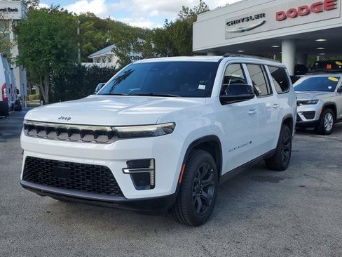 New 2026 Jeep Grand Wagoneer L Limited image 2