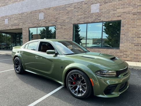 Used 2022 Dodge Charger SRT Hellcat w/ SRT Black Package image 41