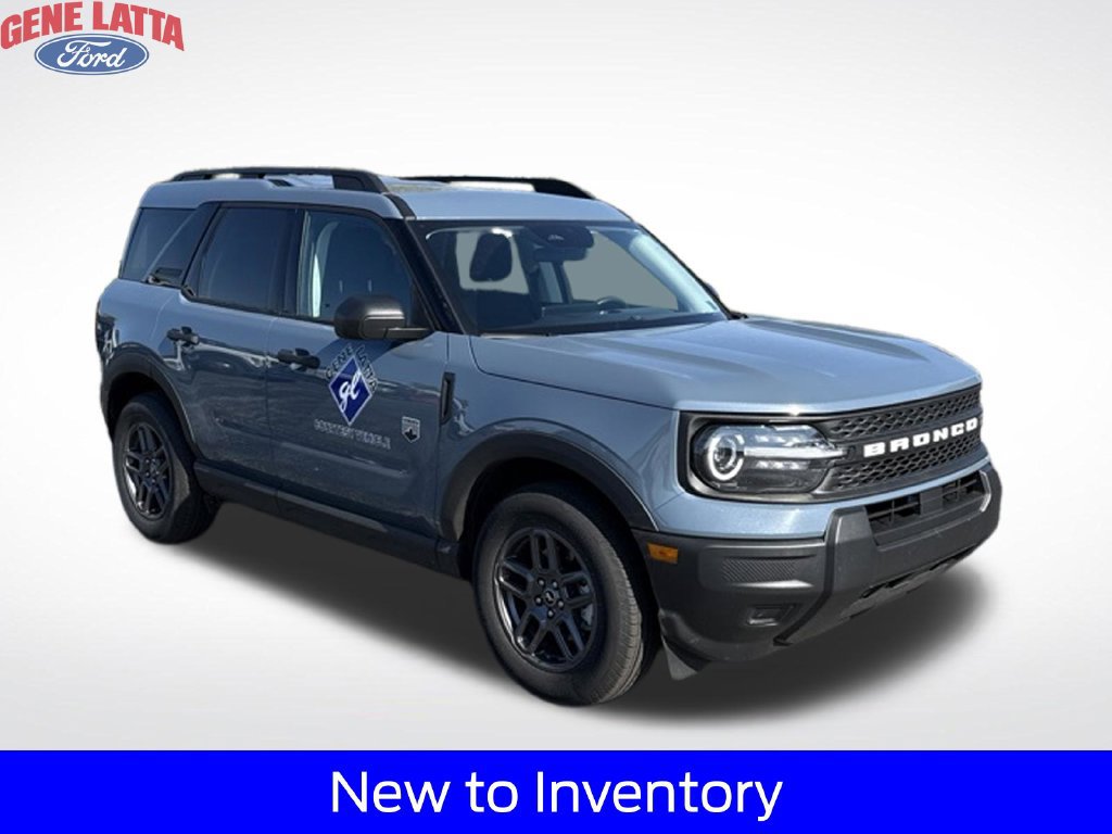 Used 2023 Ford Bronco Sport Outer Banks w/ Tech Package AWD/4WD image 1