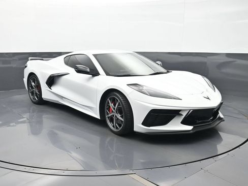 Used 2023 Chevrolet Corvette Stingray Preferred Cpe w/ Z51 Performance Package RWD image 19