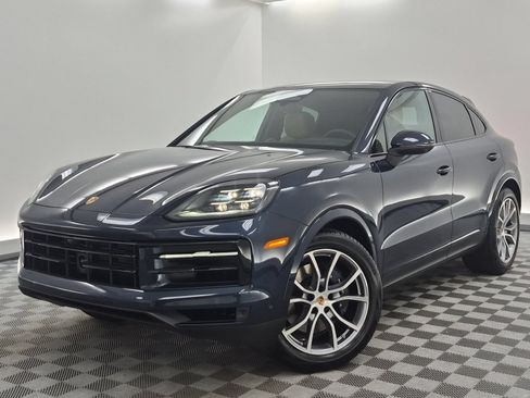 New 2026 Porsche Cayenne Coupe AWD/4WD image 1