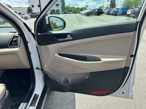 Used 2017 Hyundai Tucson Eco FWD image 17
