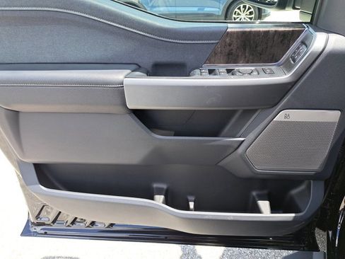 New 2025 Ford F350 Lariat w/ Lariat Ultimate Package image 22