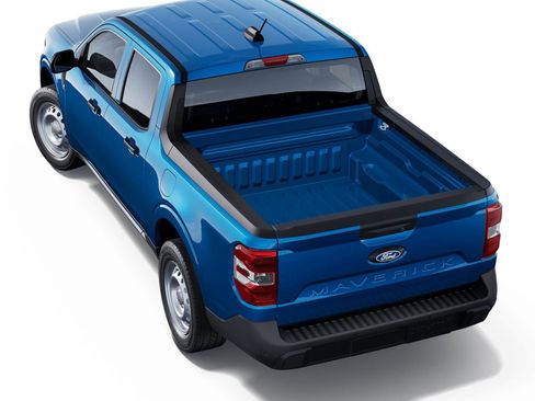 New 2025 Ford Maverick XL w/ Equipment Group 101A image 2