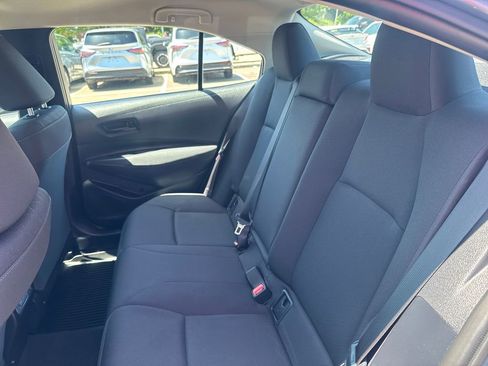 Used 2026 Toyota Corolla LE FWD image 31