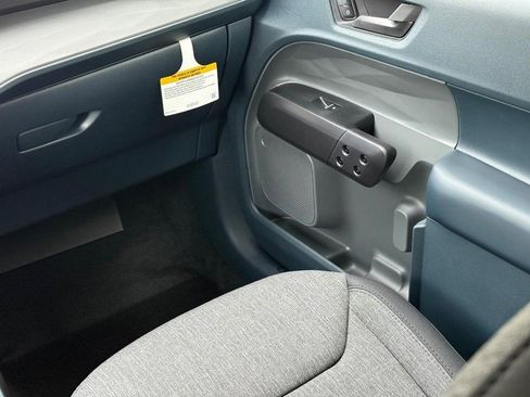 New 2025 Ford Maverick XLT w/ XLT Luxury Package image 11