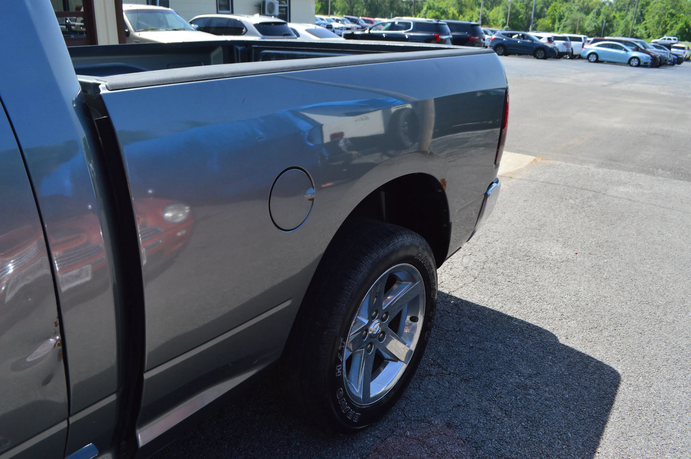 Used 2012 RAM 1500 Express AWD/4WD image 4