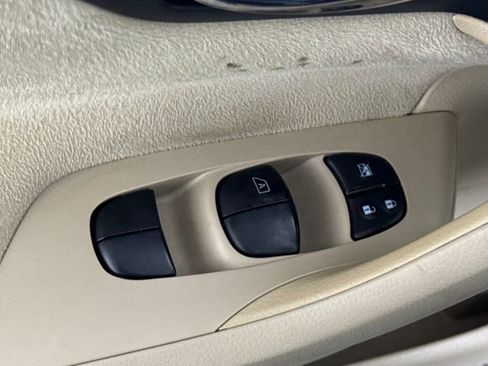 Used 2015 Nissan Altima 2.5 S w/ Sport Value Package image 27