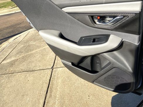 Used 2024 Subaru Outback Premium image 48