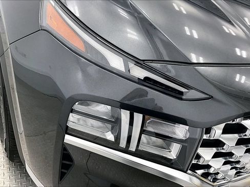 Used 2022 Hyundai Santa Fe SEL w/ Convenience + Premium Package FWD image 30