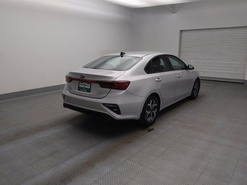 Used 2021 Kia Forte LXS image 9