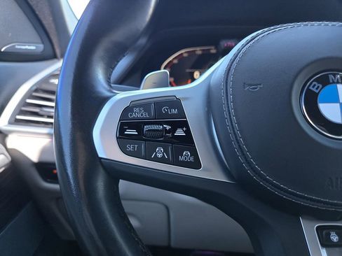 Used 2023 BMW X6 xDrive40i w/ M Sport Package image 28