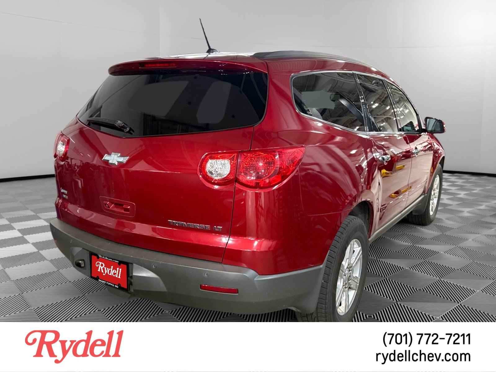 Used 2012 Chevrolet Traverse LT AWD/4WD image 3