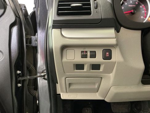 Used 2015 Subaru Forester 2.5i Premium w/ All-Weather Package image 16