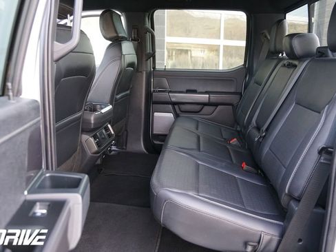 Used 2025 Ford F150 Lariat image 35