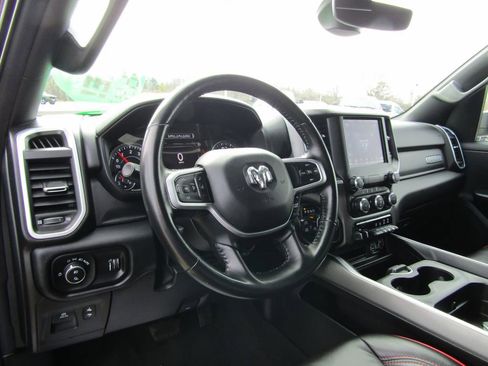 Used 2021 RAM 1500 Big Horn AWD/4WD image 12