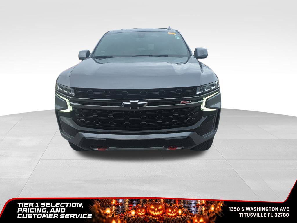 Used 2022 Chevrolet Suburban Z71 w/ Luxury Package AWD/4WD image 8