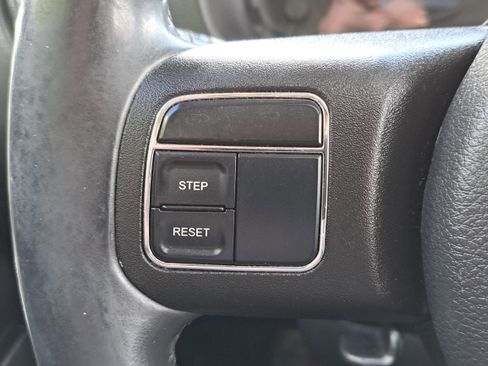 Used 2015 Jeep Patriot High Altitude image 18