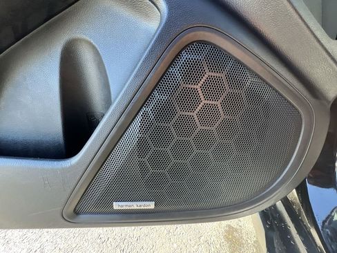 Used 2023 Subaru Outback Touring image 25