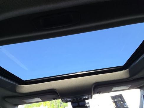 Used 2025 GMC Sierra 1500 Denali image 39