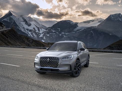 New 2026 Lincoln Corsair Reserve AWD/4WD image 2