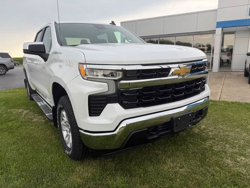 Used 2023 Chevrolet Silverado 1500 LT AWD/4WD image 1