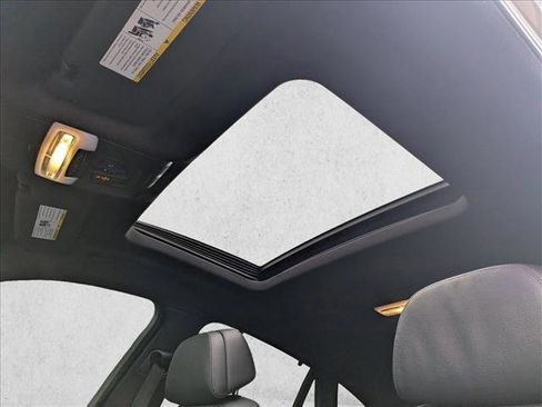 Used 2019 BMW X6 xDrive35i image 16