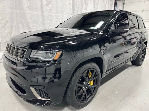 Used 2020 Jeep Grand Cherokee Trackhawk image 4
