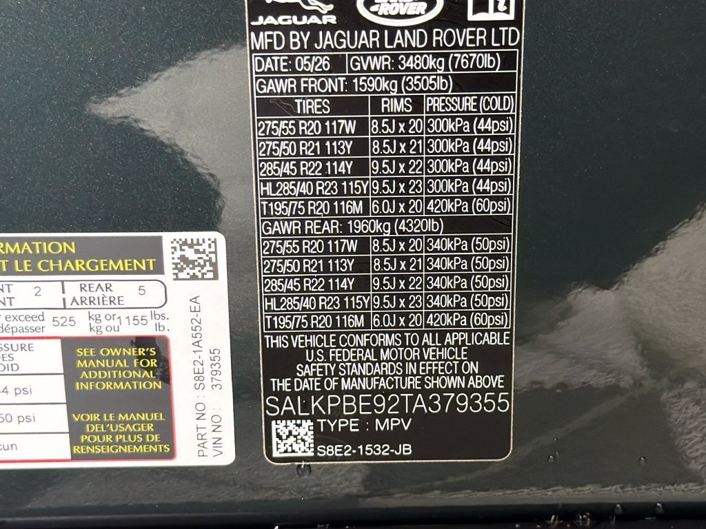 New 2026 Land Rover Range Rover Long Wheelbase SE AWD/4WD image 34