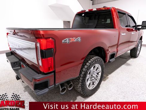 Used 2025 Ford F250 Platinum w/ Platinum Plus Package AWD/4WD image 5