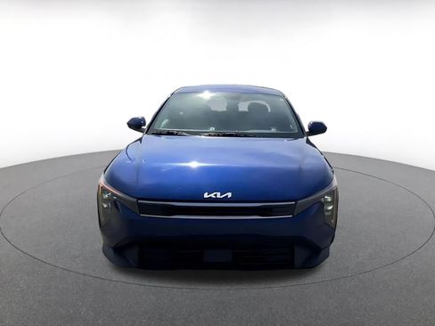 Used 2025 Kia K4 LXS image 4