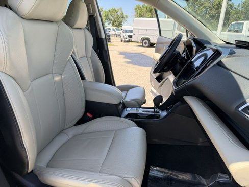 Used 2024 Subaru Ascent Limited AWD/4WD image 37
