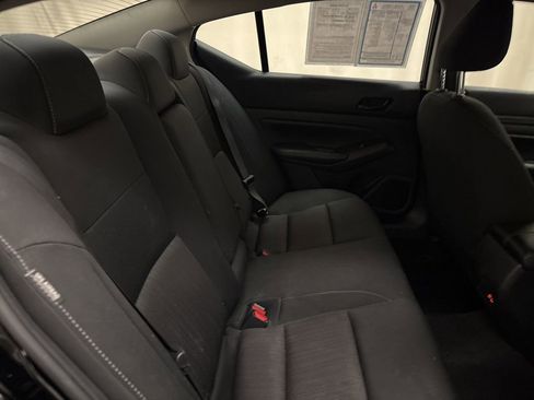 Used 2024 Nissan Altima 2.5 SV image 20