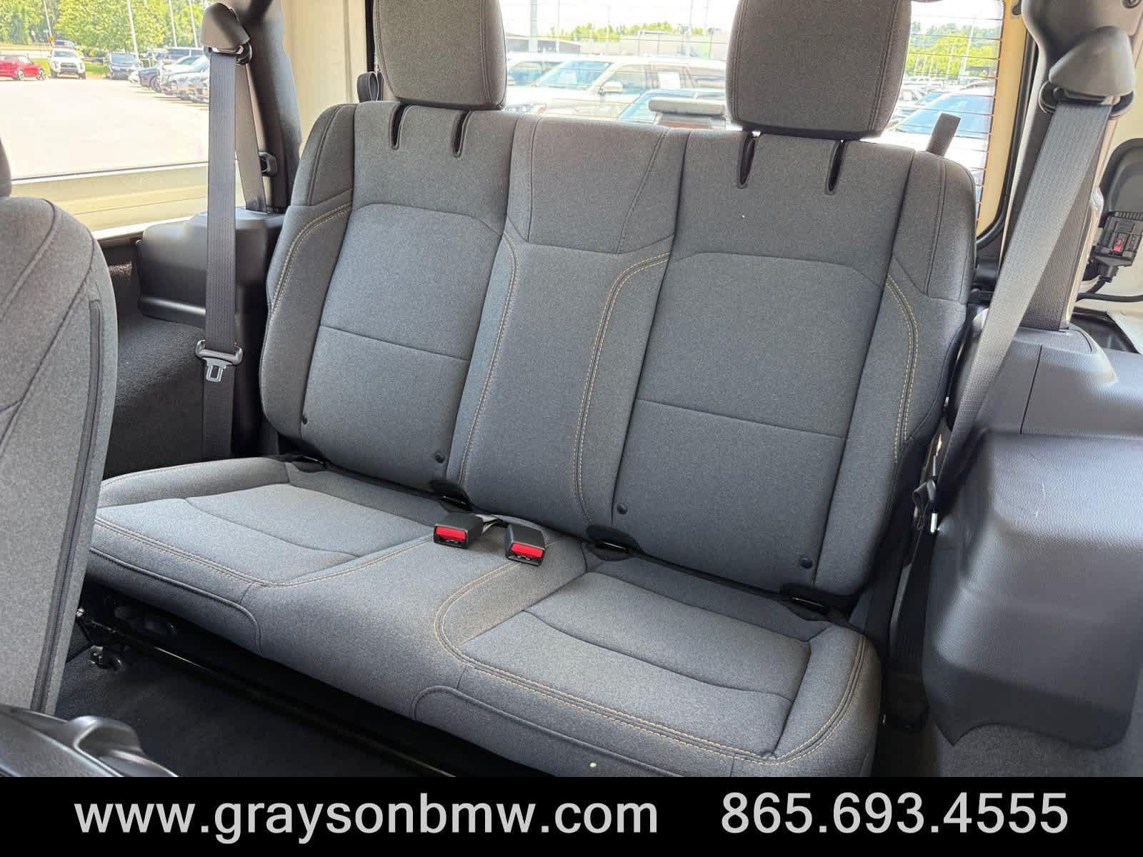 Used 2025 Jeep Wrangler Sport AWD/4WD image 12