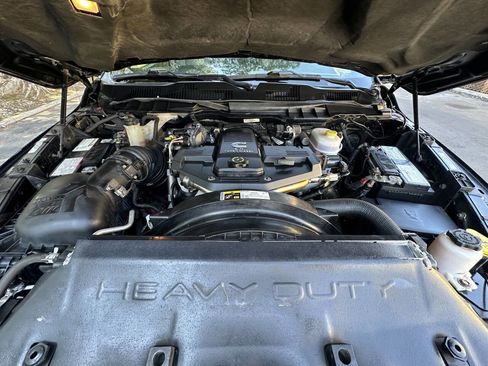 Used 2016 RAM 2500 Limited AWD/4WD image 25