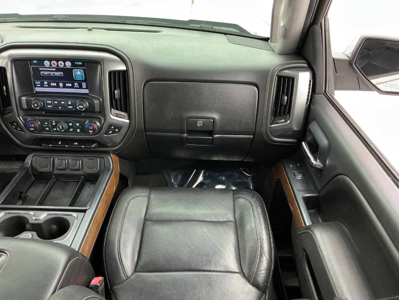 Used 2016 Chevrolet Silverado 1500 LTZ AWD/4WD image 30
