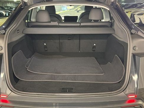 Used 2026 Tesla Model Y Long Range image 14