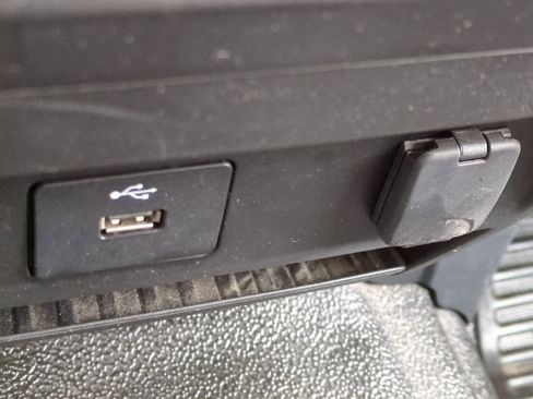 Used 2022 Ford F250 XL w/ STX Appearance Package image 30