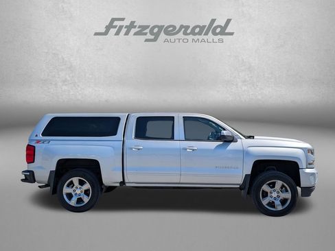 Used 2018 Chevrolet Silverado 1500 LT w/ All Star Edition AWD/4WD image 5