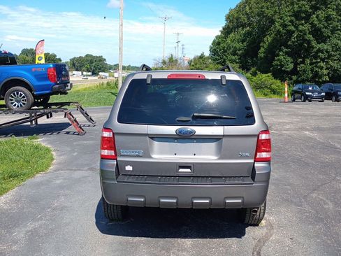 Used 2012 Ford Escape XLT AWD/4WD image 4