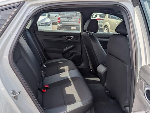 Used 2023 Honda Civic Sport image 12