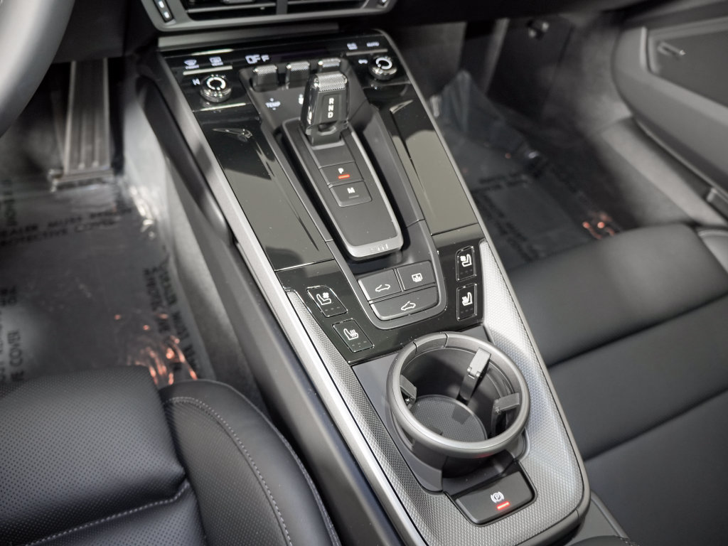 New 2026 Porsche 911 Carrera RWD image 31