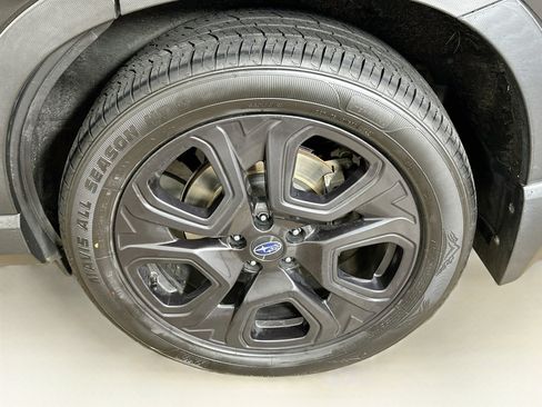 Used 2023 Subaru Ascent Onyx Edition Limited AWD/4WD image 11