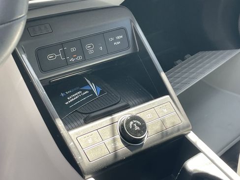 Certified 2025 Hyundai Kona SEL AWD/4WD image 8