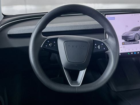 Used 2024 Tesla Model 3 RWD image 17