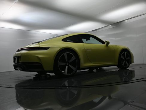 Certified 2025 Porsche 911 Carrera image 53