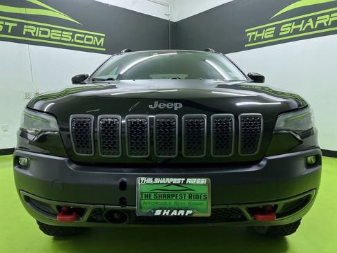 Used 2022 Jeep Cherokee Trailhawk w/ Sound & Nav Group AWD/4WD image 3