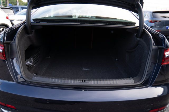 Used 2023 Audi A6 2.0T Premium w/ Convenience Package AWD/4WD image 32