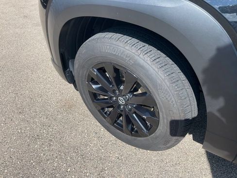 Used 2025 MAZDA CX-50 AWD 2.5 S w/ Preferred Package image 3