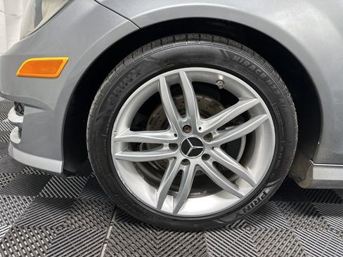 Used 2014 Mercedes-Benz C 250 Sedan image 8